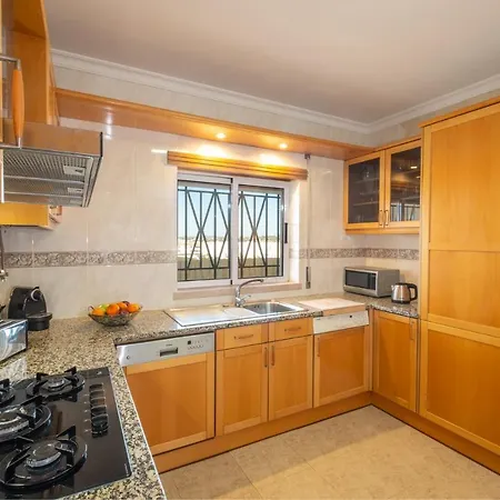 Vr Gale Mar * Αλμπουφέιρα